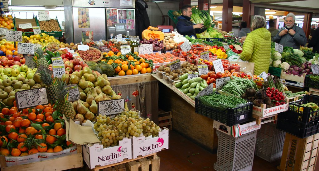 Banco di frutta e verdura